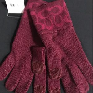 Brand new coach burgundy gloves